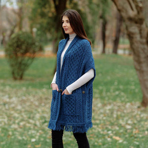 Women's Cable Pattern Pocket Shawl, Marl Blue