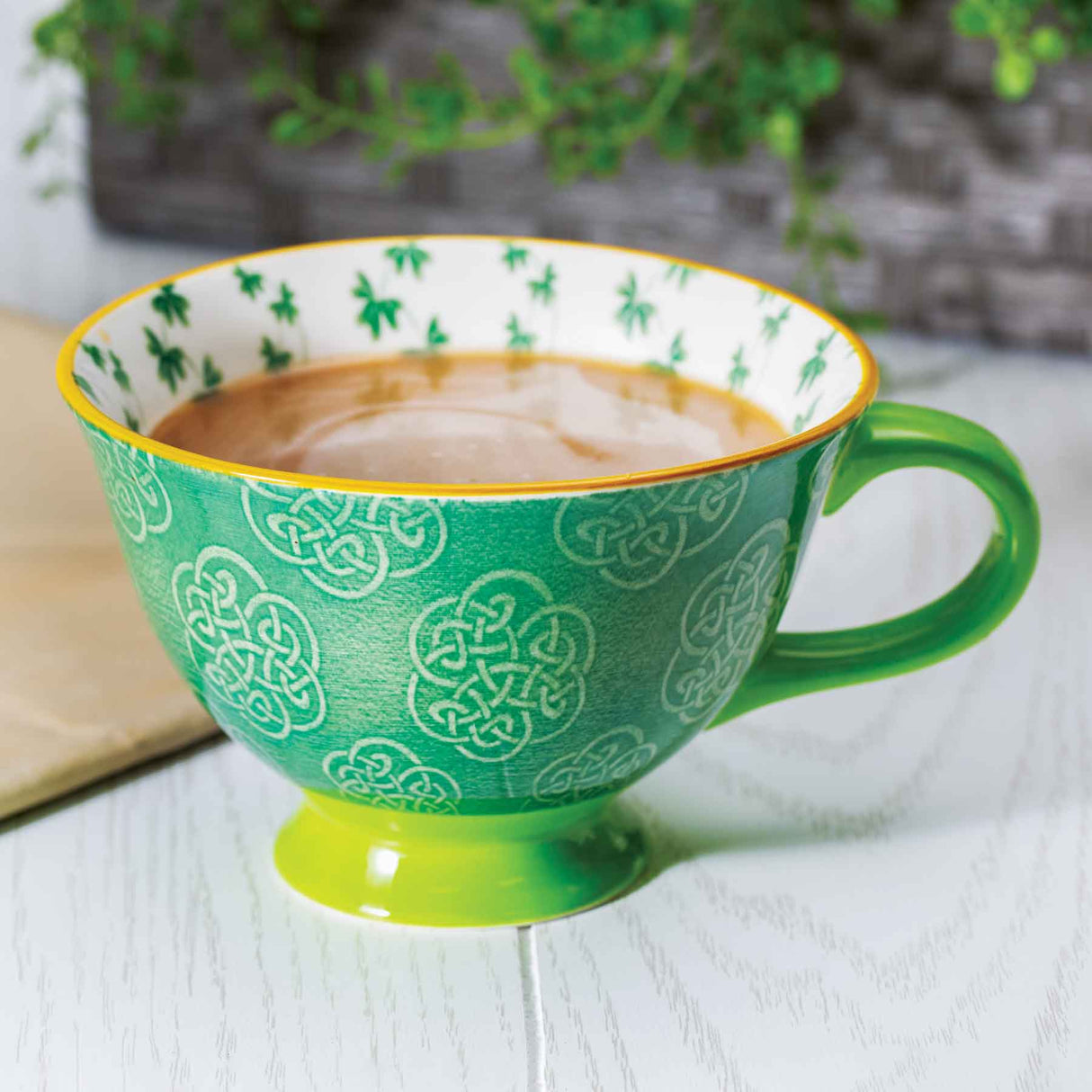 Trellis Shamrock Latte Mug