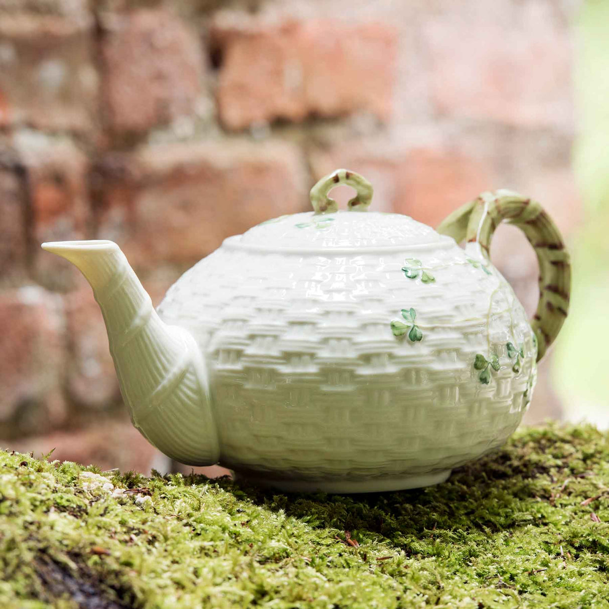 Belleek Basket Weave Shamrock Teapot