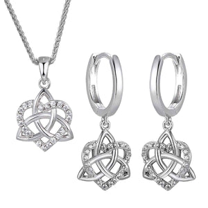 Trinity Knot Heart Necklace - Creative Irish Gifts